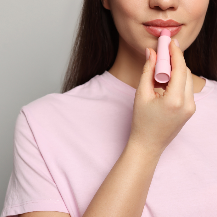 Optimizing Lip Filler Aftercare: Choosing the Best Lip Balm After Lip Injections